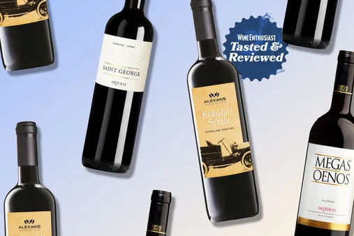 The Best Greek Wines and Drinks You Need to Try